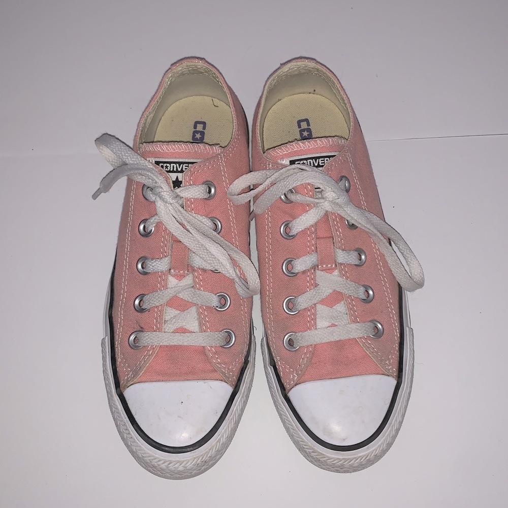 Pink Low-top converse
